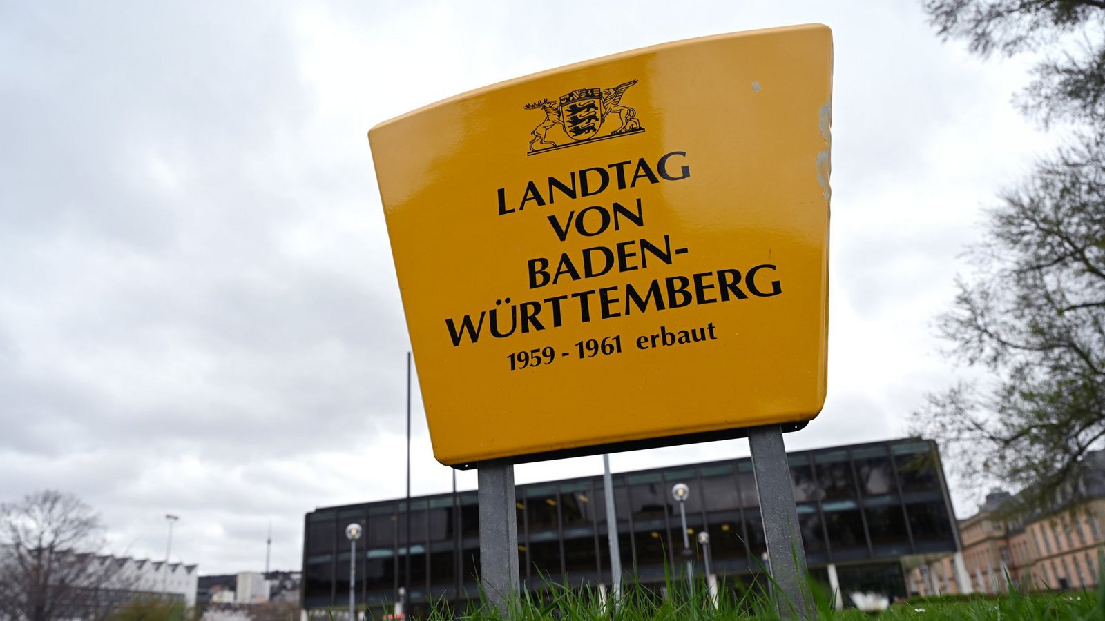 Am Samstag lädt Landtag zum Tag der offenen Tür.Foto: dpa/Marijan Murat Am Samstag lädt Landtag zum Tag der offenen Tür.Foto: dpa/Marijan Murat