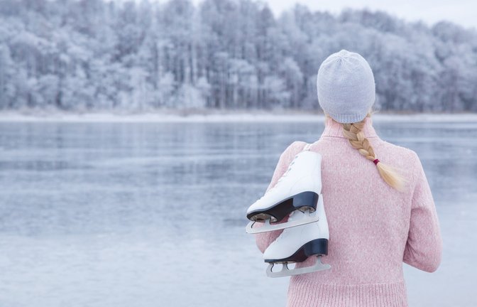 Ist die Eisdecke dick genug?<span class='image-autor'>Foto: FotoDuets / shutterstock.com</span>