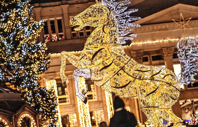 Damals hat sich das Stuttgart das noch geleistet: Im vergangenen Jahr strahlte das Rössle noch auf dem Stuttgarter Schlossplatz.<span class='image-autor'>Foto: Lichtgut/Christoph Schmidt</span>