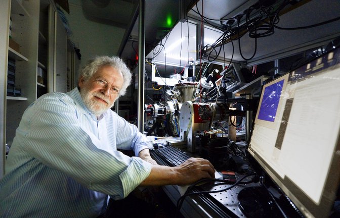 Preisträger Anton Zeilinger in seinem Labor in Wien<span class='image-autor'>Foto: dpa/Hans Klaus Techt</span>