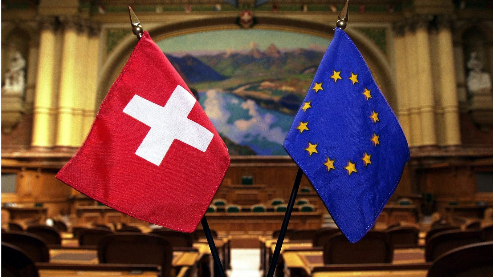 Der Beziehungsstatus zwischen der Schweiz und der EU ist eher kompliziert. Nun soll ein Abkommen unterzeichnet werden, das die Zusammenarbeit besser regeln soll.Foto: dpa/Michael Stahl Der Beziehungsstatus zwischen der Schweiz und der EU ist eher kompliziert. Nun soll ein Abkommen unterzeichnet werden, das die Zusammenarbeit besser regeln soll.Foto: dpa/Michael Stahl