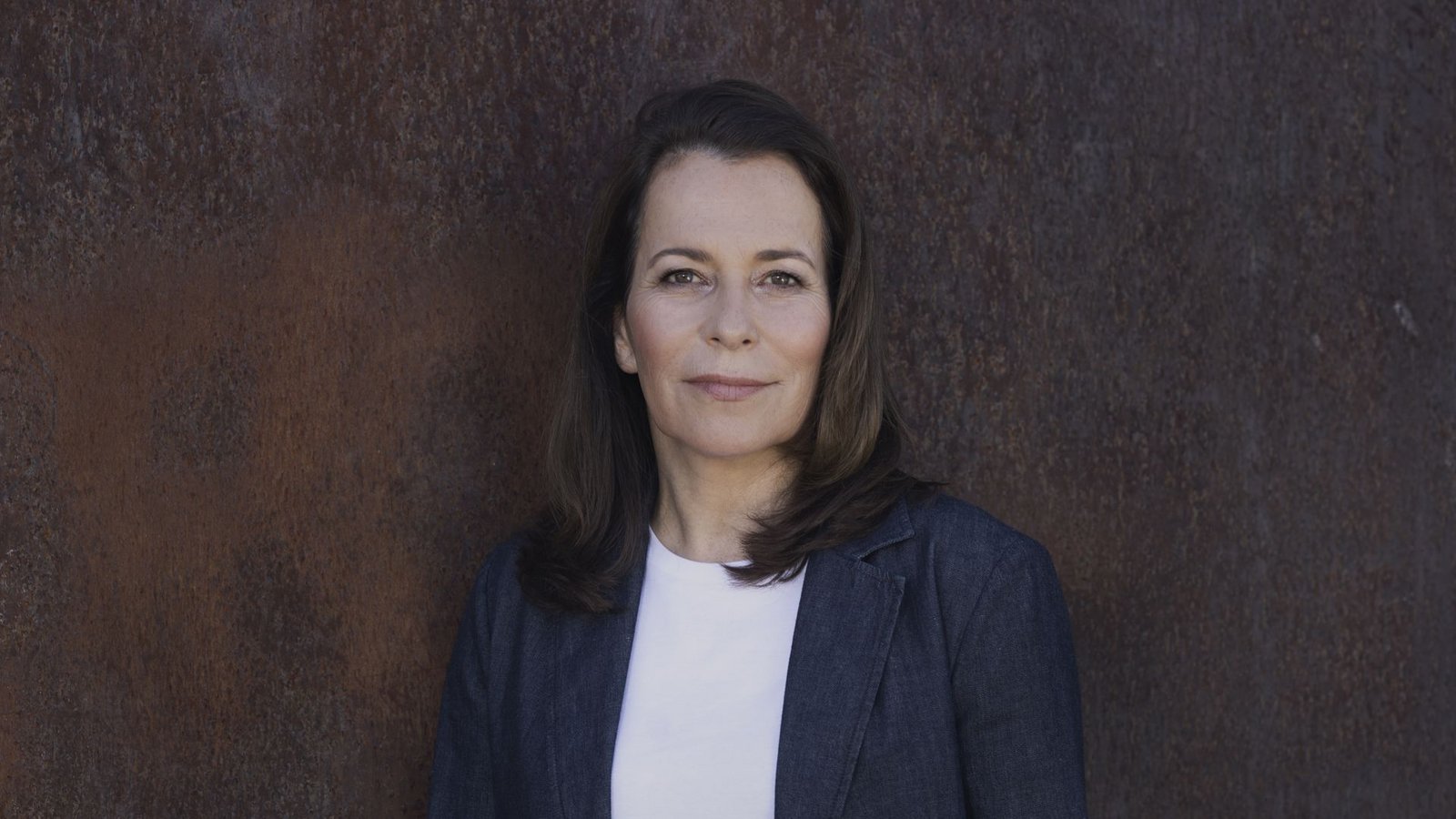 Anne Will mag Distanz zu Politikern und Enge im Podcast-Studio.Foto: Laurence Chaperon