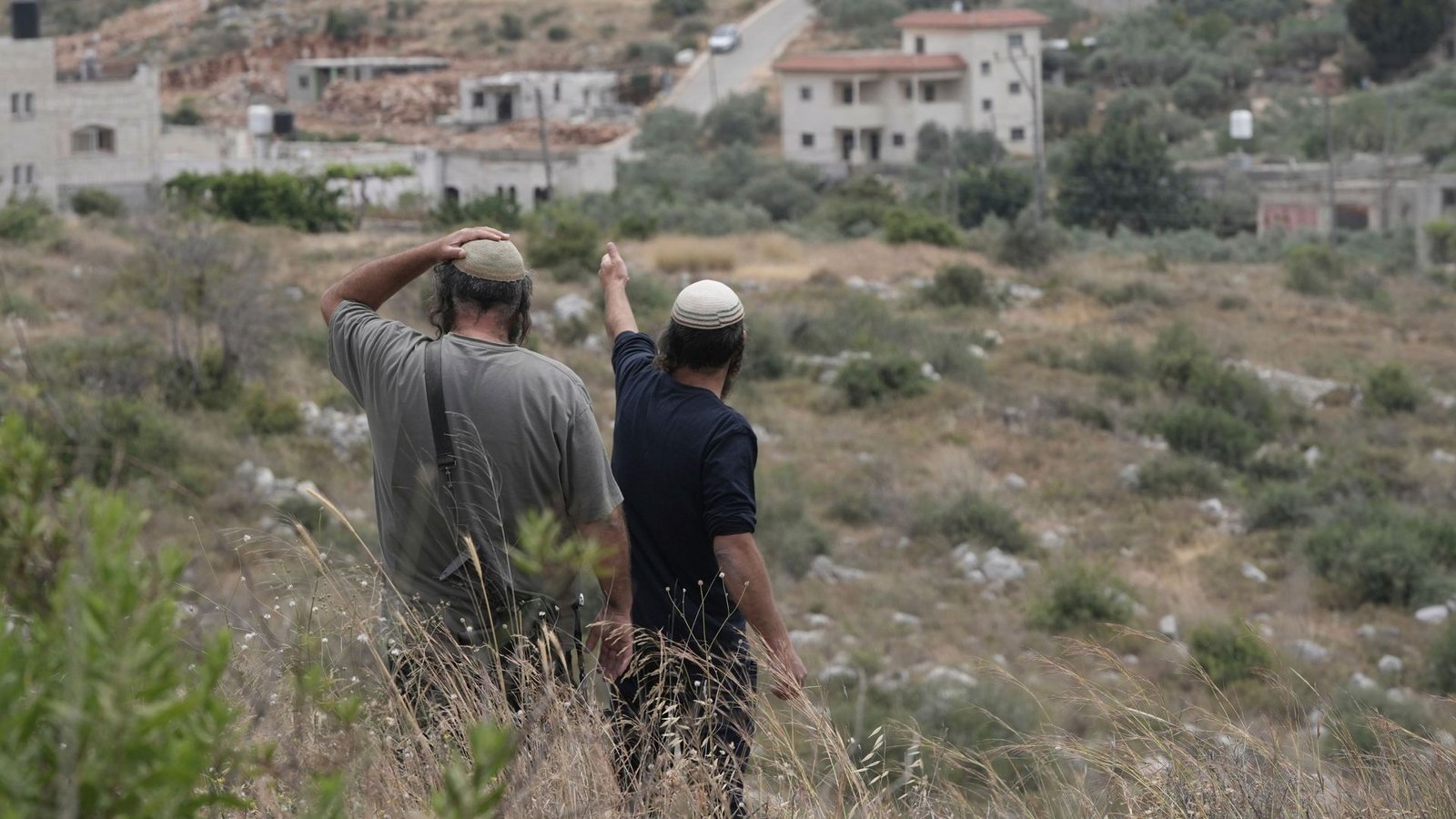 Israelische Siedler im Westjordanland (Archivfoto).Foto: Maya Alleruzzo/AP/dpa/Maya Alleruzzo Israelische Siedler im Westjordanland (Archivfoto).Foto: Maya Alleruzzo/AP/dpa/Maya Alleruzzo