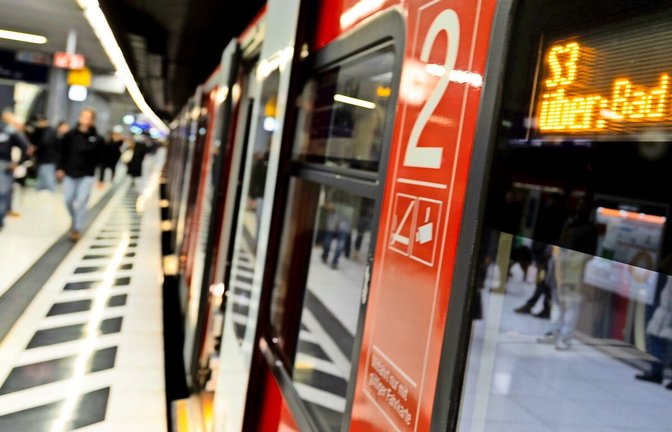 Die Region bekennt sich in ihrem Haushalt für 2025 zur Modernisierung der S-Bahn, auch wenn das System zuletzt Schwächen gezeigt hat.<span class='image-autor'>Foto: Lichtgut//Leif Piechowski</span>