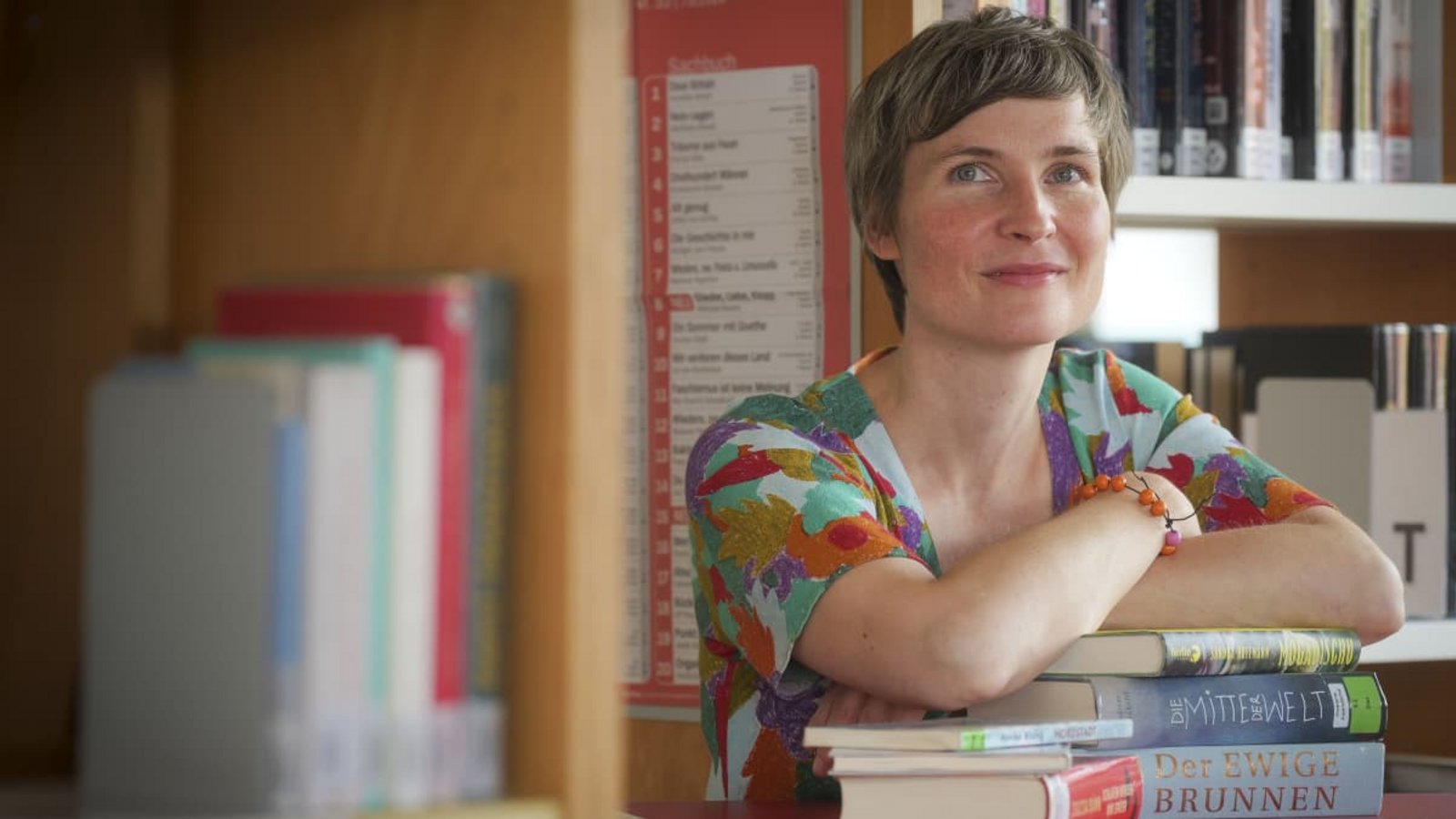 Jessica Sabasch in der Stadtbibliothek HolzgerlingenSimon Granville Jessica Sabasch in der Stadtbibliothek HolzgerlingenSimon Granville