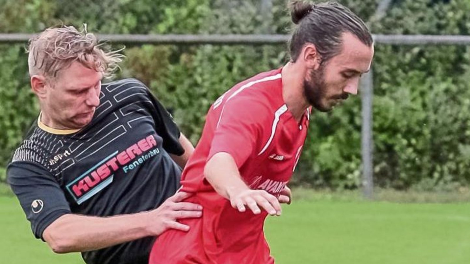 Jovan Gazinkovski (rechts) ist nach seinem Wechsel vom SV Horrheim an den Strudelbach beim SV Riet als neuer Rechtsverteidiger eingeplant. Foto: Simecek Jovan Gazinkovski (rechts) ist nach seinem Wechsel vom SV Horrheim an den Strudelbach beim SV Riet als neuer Rechtsverteidiger eingeplant. Foto: Simecek