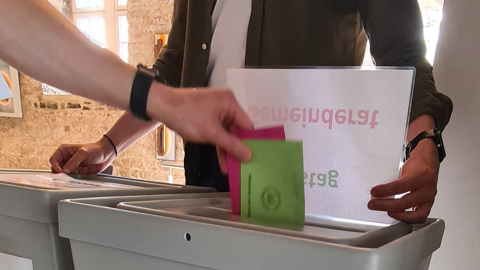 Insgesamt 22 Sitze holt die neue Liste WIR in Sachsenheimer Ortschaftsräten. Symbolbild: Rieger Insgesamt 22 Sitze holt die neue Liste WIR in Sachsenheimer Ortschaftsräten. Symbolbild: Rieger