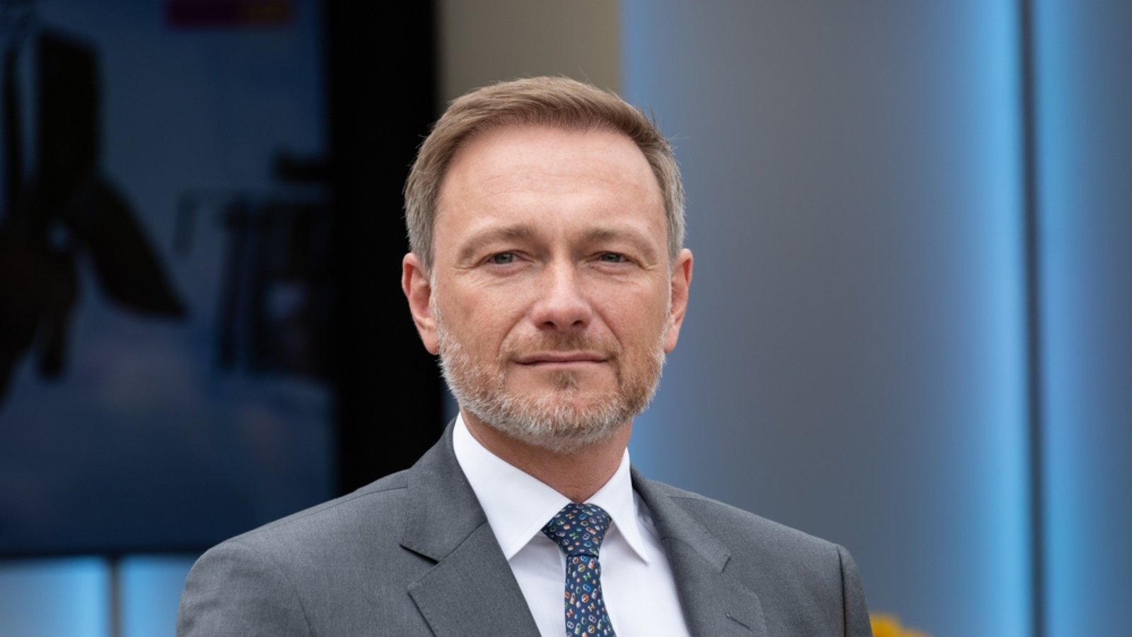 So geht es für den Politiker weiter.Foto: penofoto / shutterstock.com So geht es für den Politiker weiter.Foto: penofoto / shutterstock.com