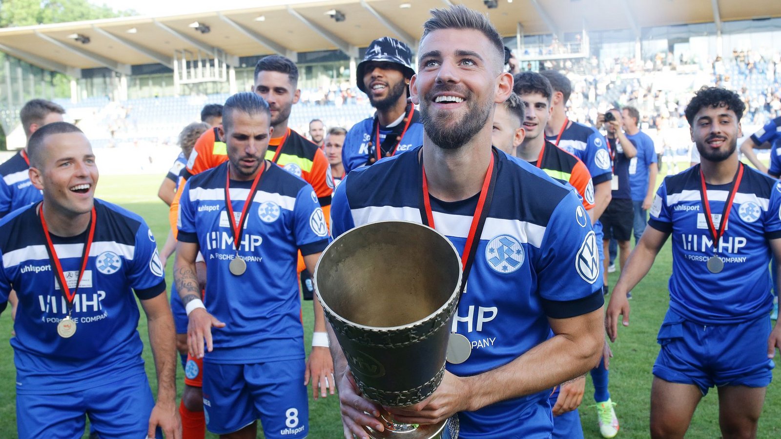 2022 holte David Braig mit den Stuttgarter Kickers letztmals den WFV-Pokal.Foto: Pressefoto Baumann 2022 holte David Braig mit den Stuttgarter Kickers letztmals den WFV-Pokal.Foto: Pressefoto Baumann