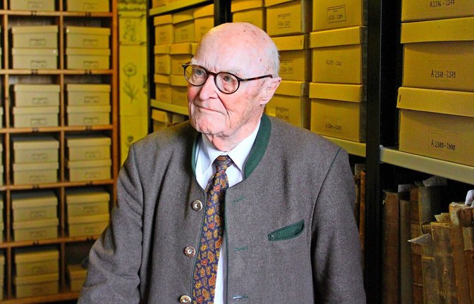 Wilderich Graf von Bodman im Familienarchiv<span class='image-autor'>Foto: Uli Fricker</span>