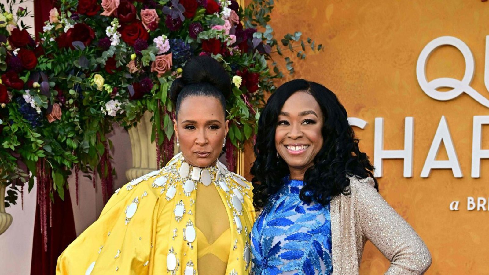 Golda Rosheuvel (links) und Shonda RhimesFoto: AFP/FREDERIC J. BROWN