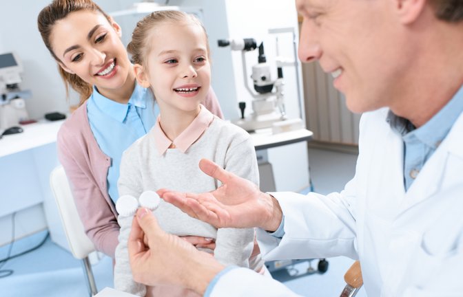 Ab wann können Kinder Kontaktlinsen tragen?<span class='image-autor'>Foto: LightField Studios / shutterstock.com</span>