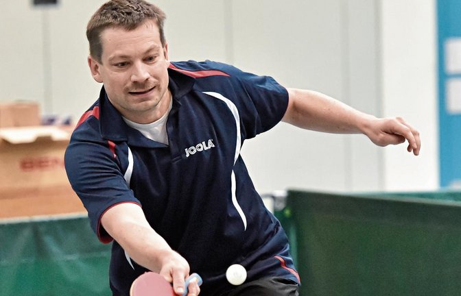 Bodo Krilla sorgte zusammen mit Michael Zucker und Harry Weinschenk dafür, dass der TSV Kleinglattbach überhaupt eine Chance auf einen Punkt gegen die SpVgg Mönsheim hatte. Die drei blieben in den Einzeln ungeschlagen. Foto: Archiv/Leitner