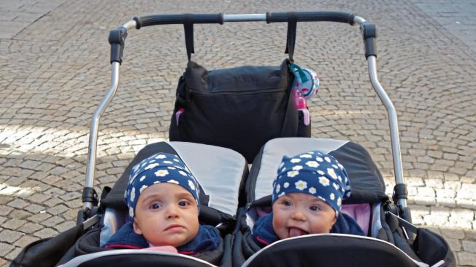 Diese zwei Vaihingerinnen haben alles im Blick.  Foto: Rücker