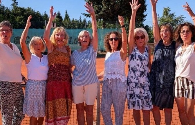 Jubel im Gäu: Die Tennis-Damen 60 des TC Deckenpfronn haben sich die Oberliga-Meisterschaft gesichert.<span class='image-autor'>TCD</span>