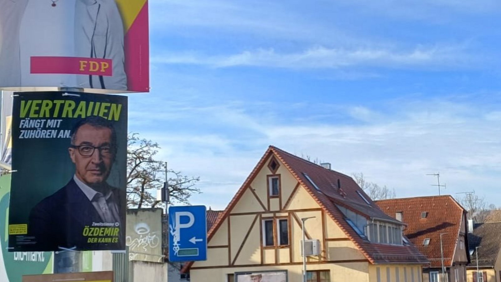 In den Straßen Vaihingen ist es deutlich zuerkennen: Die Landtagswahl steht vor der Tür. Fotos: Rücker/p/Butzmann/Altenhof In den Straßen Vaihingen ist es deutlich zuerkennen: Die Landtagswahl steht vor der Tür. Fotos: Rücker/p/Butzmann/Altenhof