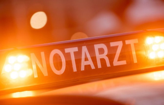 Die Eltern hätten den Notarzt für ihr krankes Kind zu spät gerufen.<span class='image-autor'>Lino Mirgeler/dpa</span>