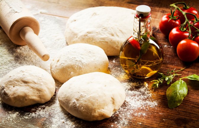 Darauf müssen Sie achten, wenn Sie Pizzateig einfrieren.<span class='image-autor'>Foto: V. Matthiesen / Shutterstock.com</span>