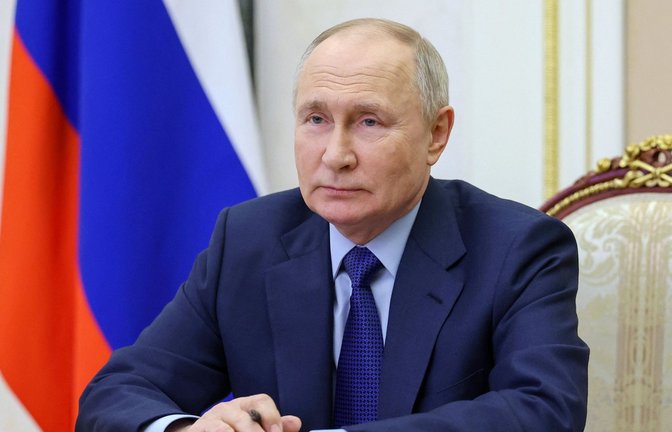 Experten zufolge betrachtet der russische Präsident Wladimir Putin den Krieg in der Ukraine als einen Kampf gegen den Westen (Archivbild).<span class='image-autor'>Foto: AFP/SERGEY ILYIN</span>