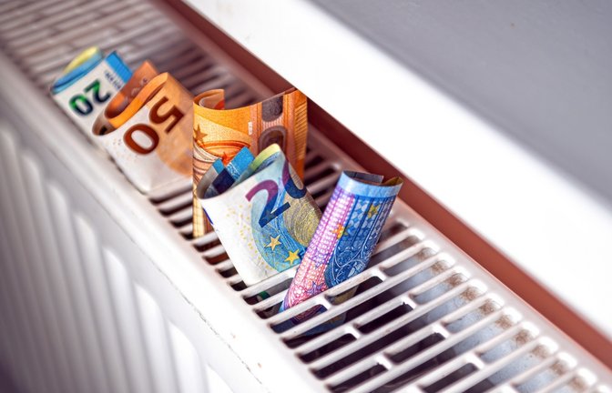 Im Dezember erhalten Verbraucher und mittelständische Unternehmen eine Soforthilfe vom Staat.<span class='image-autor'>Foto: ako photography / shutterstock.com</span>
