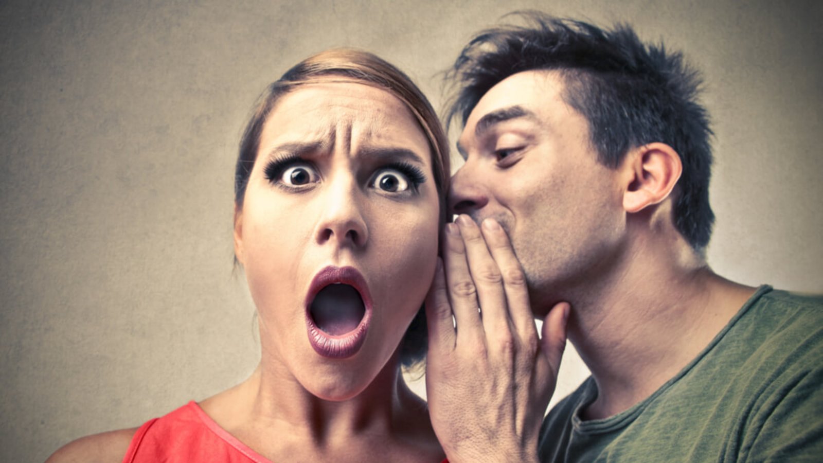 Die Begriffe Snitch und 31er beschreiben ein verräterisches Verhalten. Mehr zur Bedeutung, Verwendung und Definition erfahren Sie hier.Foto: Ollyy / Shutterstock.com Die Begriffe Snitch und 31er beschreiben ein verräterisches Verhalten. Mehr zur Bedeutung, Verwendung und Definition erfahren Sie hier.Foto: Ollyy / Shutterstock.com