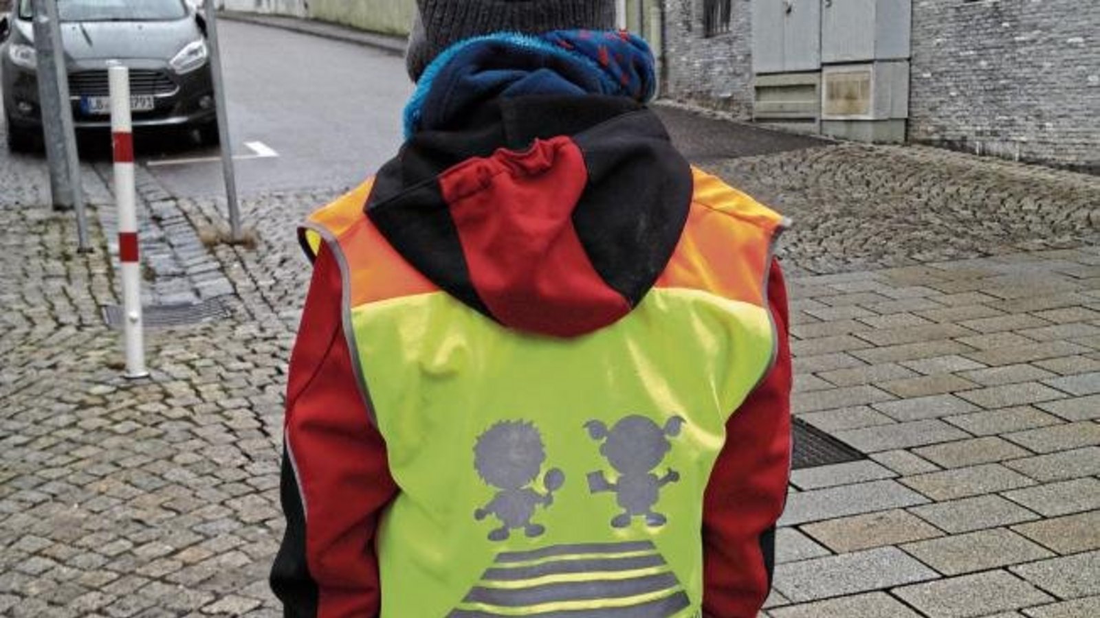 Jetzt wird unsere Stadt noch sicherer durch den Einsatz von Verkehrsdetektiven“, meint unser Leser Friedbert Rößler zu seinem Foto aus Vaihingen.