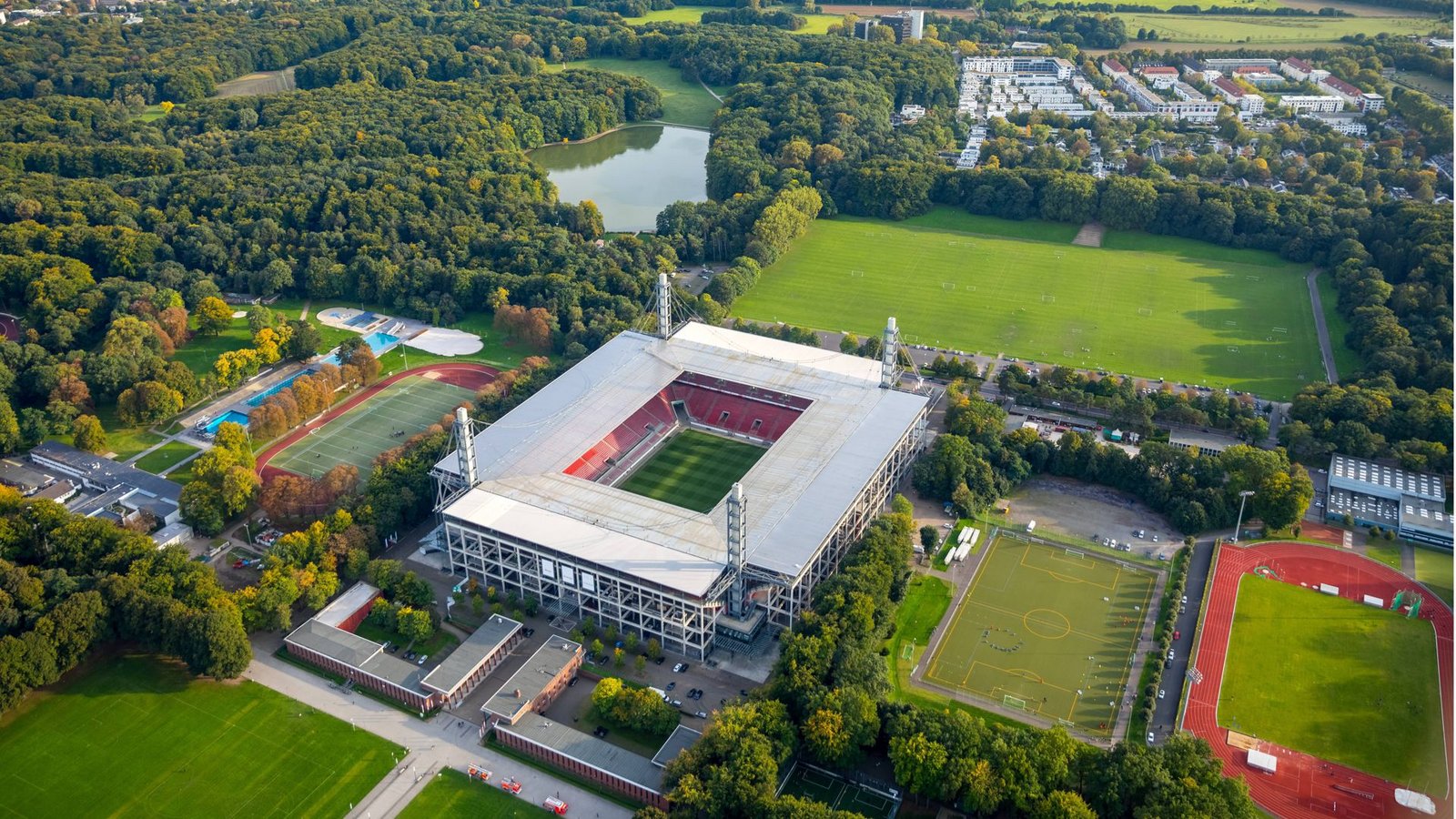 Köln Stadion (Rheinenergiestadion): 4 Gruppenspiele, 1 Achtelfinale. (International 47.000, national 50.000 Plätze).Foto: imago/Hans Blossey/Hans Blossey