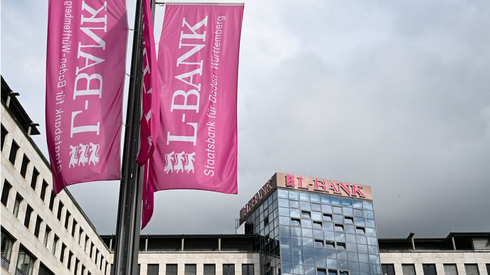 Die L-Bank muss sich neuer Kritik erwehren.Foto: dpa/Bernd Weißbrod