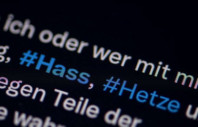 Das Land will künftig Zeugen, die Hastpostings zu Anzeige bringen, besser schützen.<span class='image-autor'>Foto: dpa/Fabian Sommer</span>