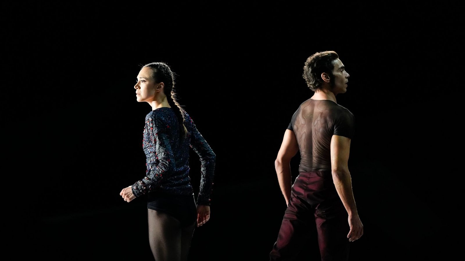 .... Rocio Aleman und  Jason ReillyFoto: © Roman Novitzky/Stuttgarter Ballett/© Roman Novitzky/Stuttgarter Ballett