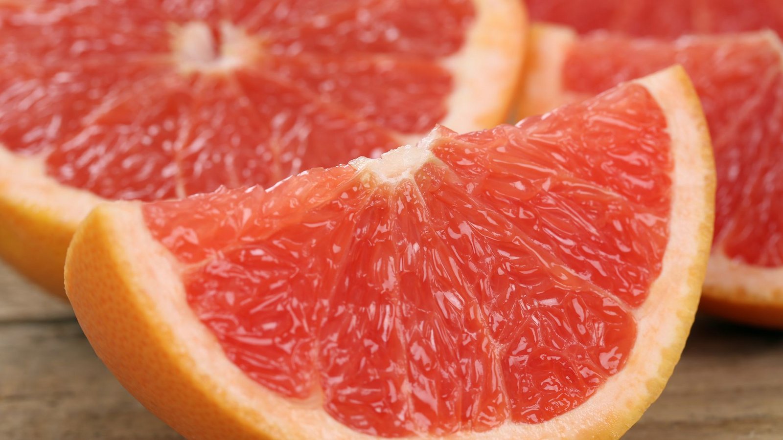Eine halbe Grapefruit enthält die gesamte Tagesmenge an Vitamin C, die der Körper benötigt.Foto: IMAGO/Panthermedia/Copyright: xDreamstimexBoarding1 Eine halbe Grapefruit enthält die gesamte Tagesmenge an Vitamin C, die der Körper benötigt.Foto: IMAGO/Panthermedia/Copyright: xDreamstimexBoarding1