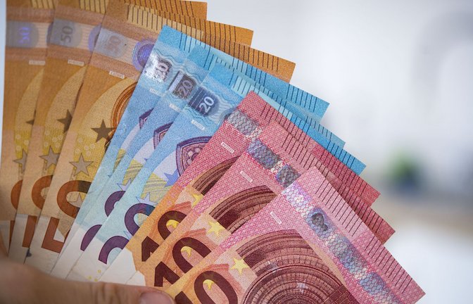 Die Präsidentin der Vereinigung der kommunalen Arbeitgeberverbände, Karin Welge, spricht  vom „teuersten Tarifabschluss aller Zeiten“, der  Städte und Gemeinden rund 17 Milliarden Euro kostet.<span class='image-autor'>Foto: dpa//Monika Skolimowska</span>