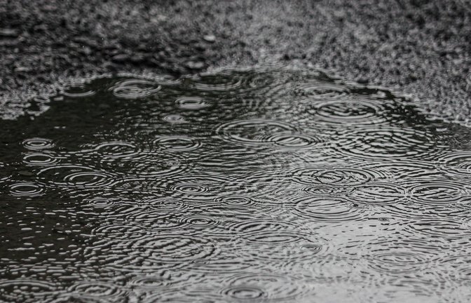 In den kommenden Tagen erwartet Baden-Württemberg viel Regen (Symbolbild).<span class='image-autor'>Foto: IMAGO/aal.photo/IMAGO/Piero Nigro</span>