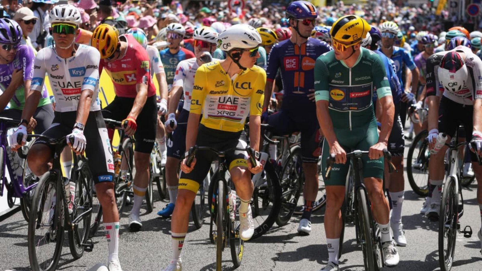 Bei der Tour de France können sich die Fans wieder auf spannende Etappen freuen.Thibault Camus/AP/dpa Bei der Tour de France können sich die Fans wieder auf spannende Etappen freuen.Thibault Camus/AP/dpa