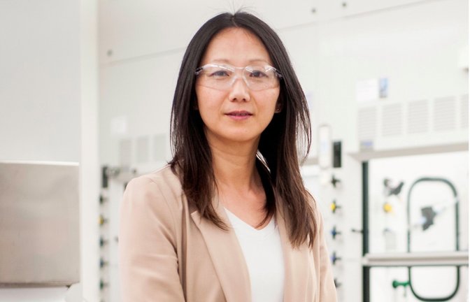 Zhenan Bao entwickelt eine elektronische Haut.<span class='image-autor'>Foto: Bao Group</span>