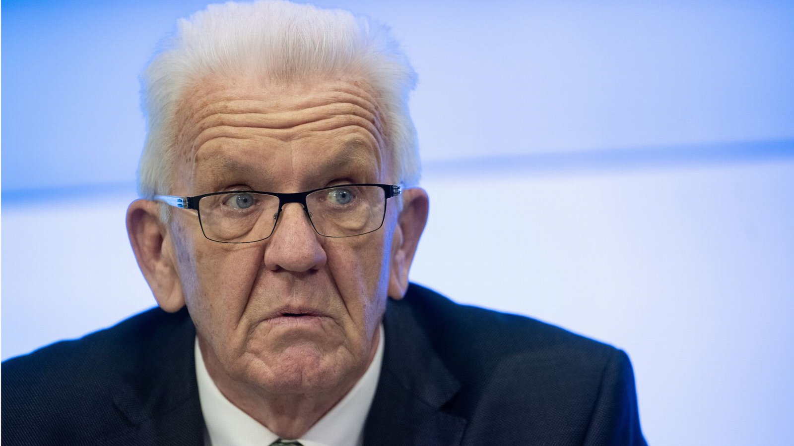 Winfried Kretschmann ist von einer Rückkehr zum neunjährigen Gymnasium nur mäßig begeistert.Foto: dpa/Marijan Murat Winfried Kretschmann ist von einer Rückkehr zum neunjährigen Gymnasium nur mäßig begeistert.Foto: dpa/Marijan Murat