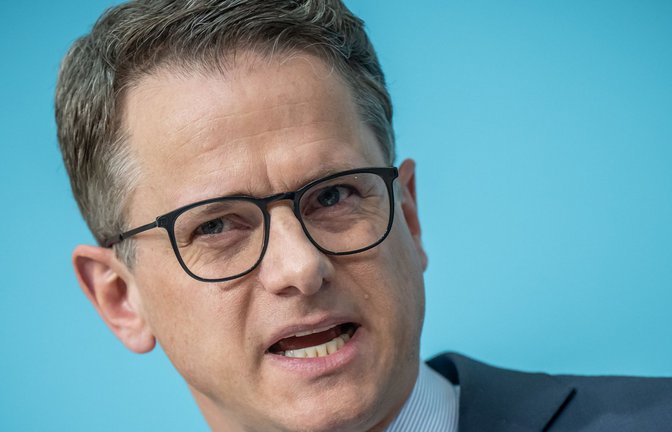 Geht polarisierenden Botschaften nicht aus dem Weg: CDU-Generalsekretär Carsten Linnemann.<span class='image-autor'>Foto: dpa/Michael Kappeler</span>