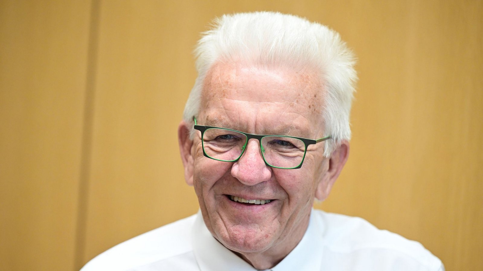 Ministerpräsident Kretschmann geht mit einem Koalitionskonsens in die Gespräche über eine Bildungsallianz.Foto: dpa/Bernd Weißbrod Ministerpräsident Kretschmann geht mit einem Koalitionskonsens in die Gespräche über eine Bildungsallianz.Foto: dpa/Bernd Weißbrod