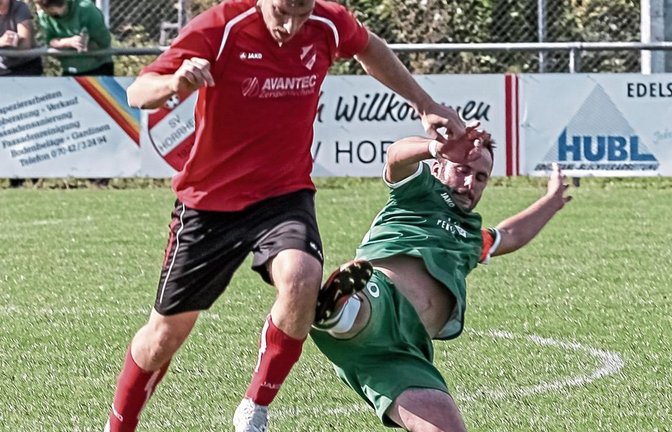 Sind Mario Vehlgut (links) und der SV Horrheim auf dem Weg nach vorne nicht aufzuhalten? Foto: Simecek