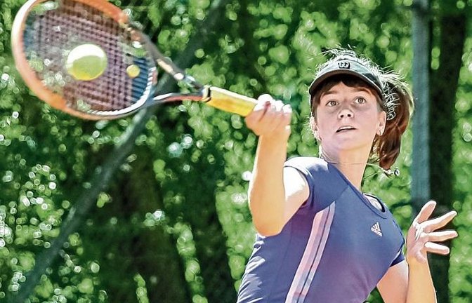 Schafft Carolin Unkauf (TC Lauffen) den Hattrick nach ihrem Sieg in der U 14 vor zwei Jahren und dem Triumph in der U 16 in der vergangenen Saison? Foto: Simecek