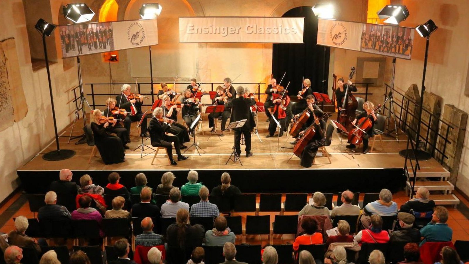 Gut besucht: die Vaihinger Peterskirche beim Konzert von Arcata Stuttgart. Foto: Küppers Gut besucht: die Vaihinger Peterskirche beim Konzert von Arcata Stuttgart. Foto: Küppers