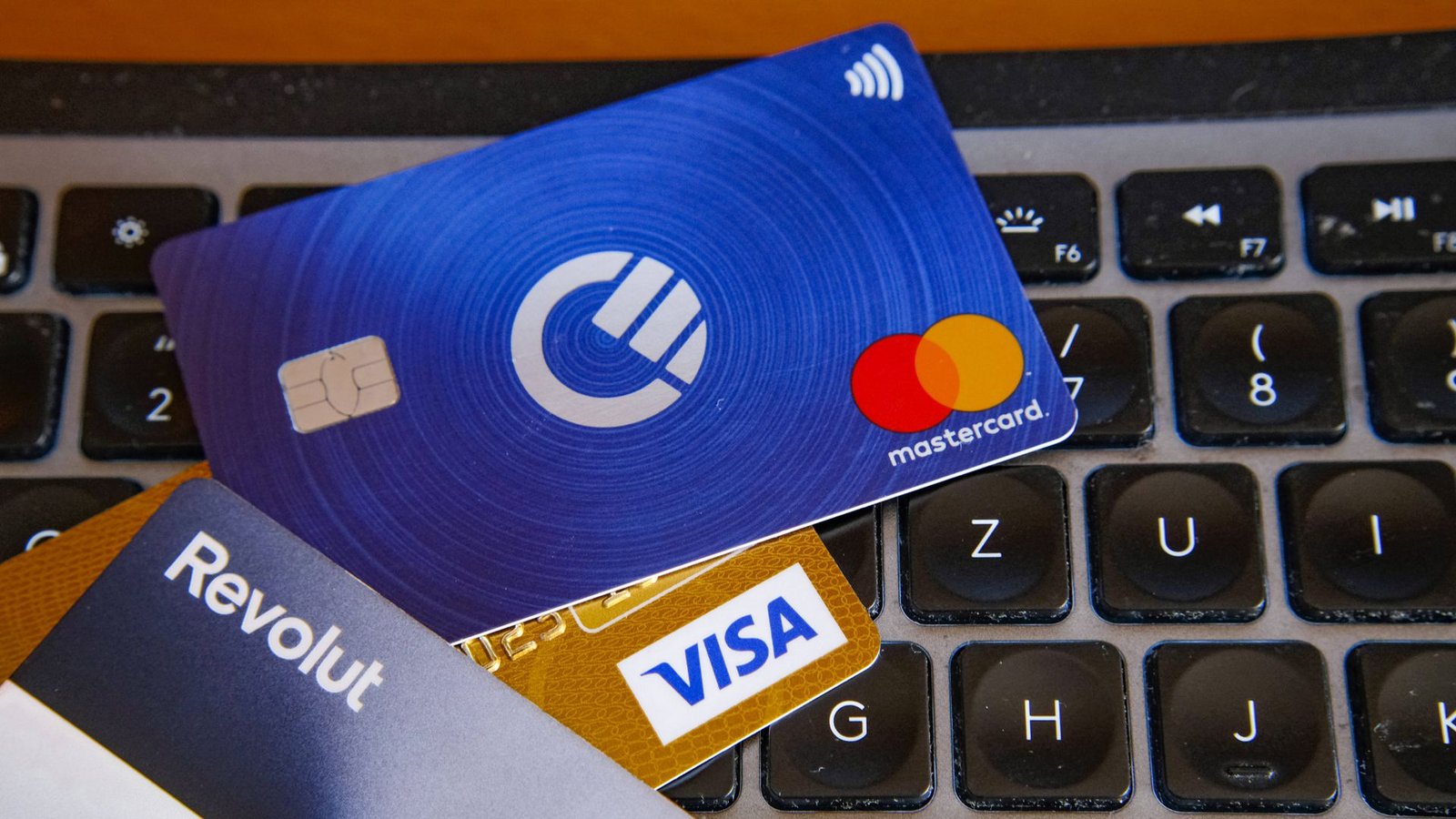 13 Prozent der Befragten wurden Opfer von Betrug beim Onlinebanking.Foto: IMAGO/Michael Gstettenbauer 13 Prozent der Befragten wurden Opfer von Betrug beim Onlinebanking.Foto: IMAGO/Michael Gstettenbauer