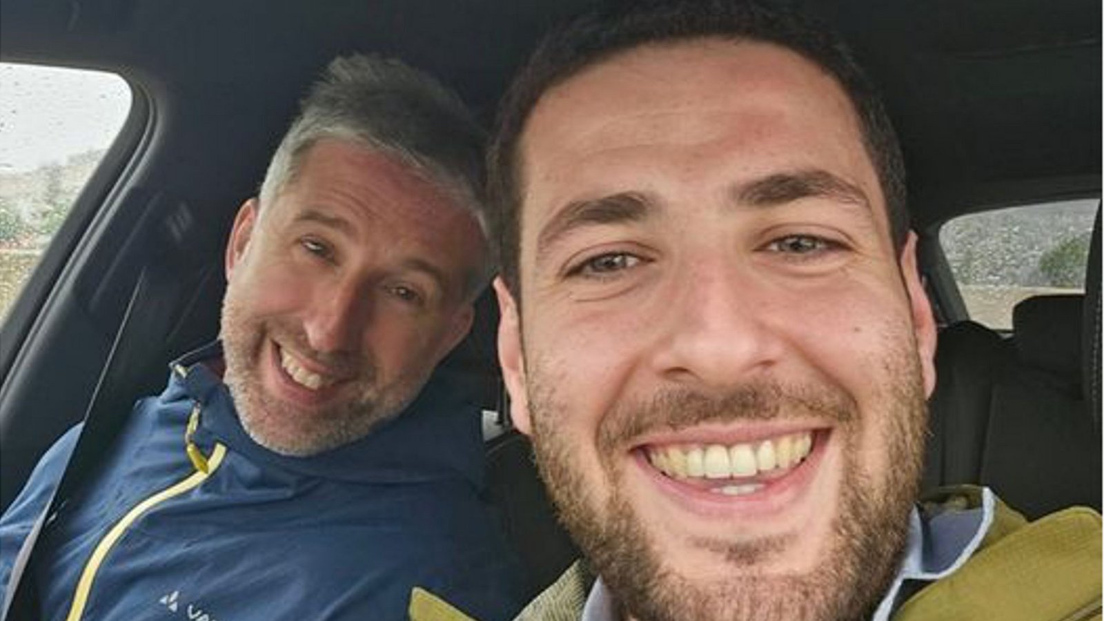 Boris Palmer (links) hat Ryyan Alshebl auf dem Weg ins Rathaus eines schwäbischen Dorfs unterstützt. Jetzt spricht sich der syrischstämmige Bürgermeister für eine Rückkehr Palmers zu den Grünen aus.Foto: Facebook-Profil/Ryyan Alshebl Boris Palmer (links) hat Ryyan Alshebl auf dem Weg ins Rathaus eines schwäbischen Dorfs unterstützt. Jetzt spricht sich der syrischstämmige Bürgermeister für eine Rückkehr Palmers zu den Grünen aus.Foto: Facebook-Profil/Ryyan Alshebl