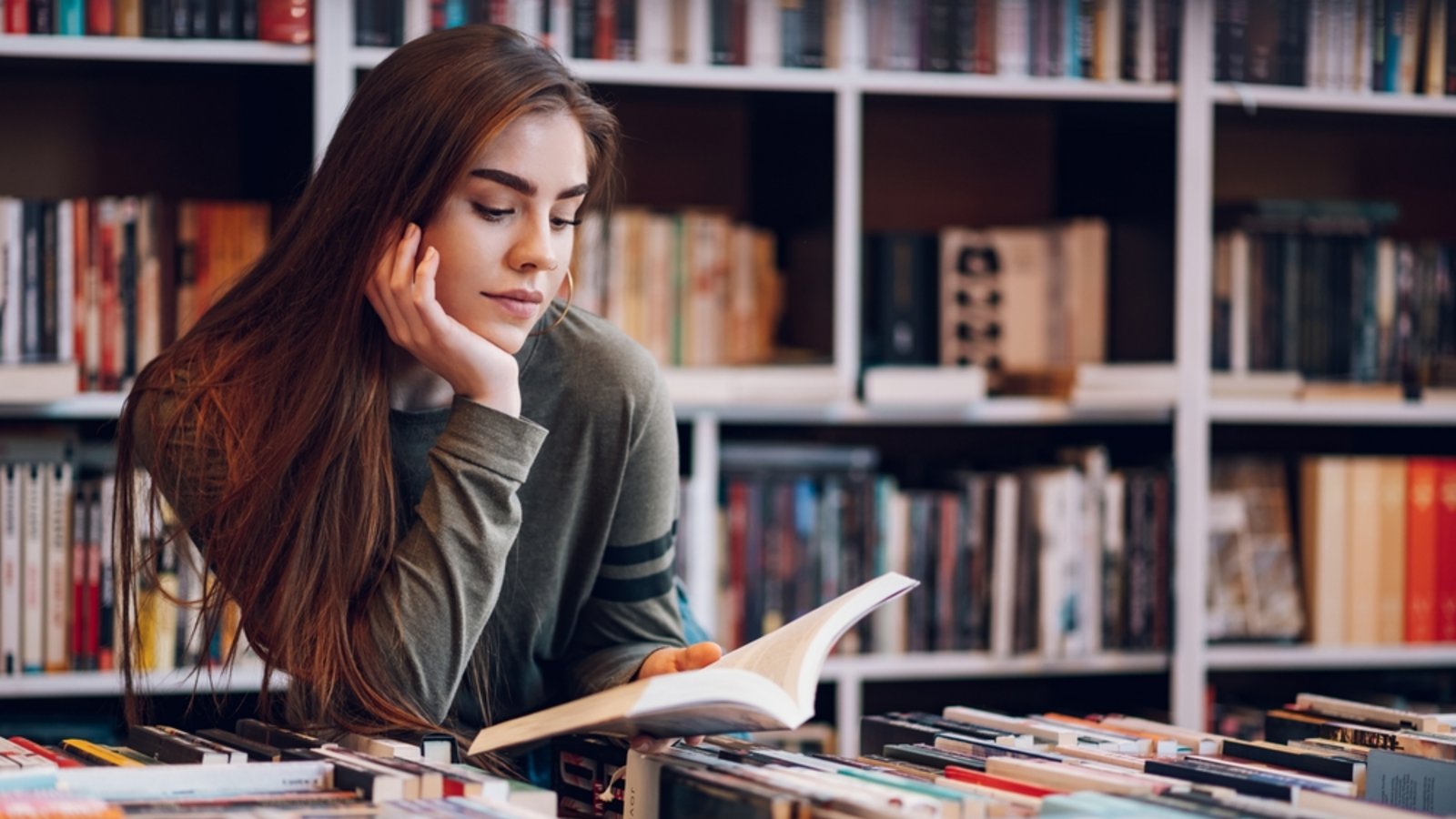 Wir geben einen Überblick über die Neuzugänge auf den Bestsellerlisten.Foto: Zamrznuti tonovi/ Shutterstock Wir geben einen Überblick über die Neuzugänge auf den Bestsellerlisten.Foto: Zamrznuti tonovi/ Shutterstock