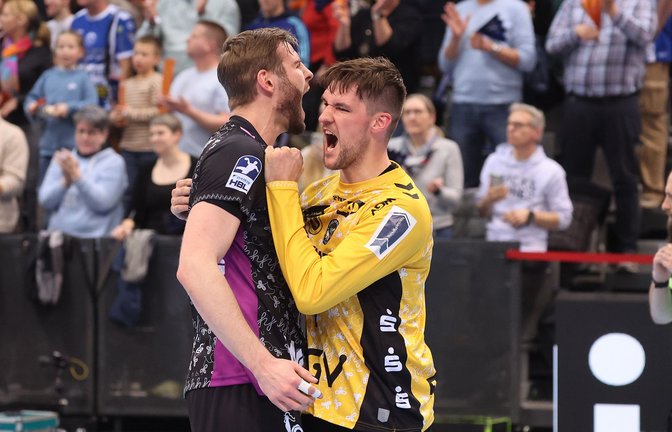 Riesenjubel bei Samuel Röthlisberger (li.) und Mateusz Kornecki nach dem Erfolg gegen Eisenach.<span class='image-autor'>Foto: Baumann/Hansi Britsch</span>