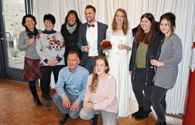 Wir wünschen unserer VKZ-Kollegin Sina Ziegler und ihrem Mann Markus zur Hochzeit alles erdenklich Gute.  Foto: p