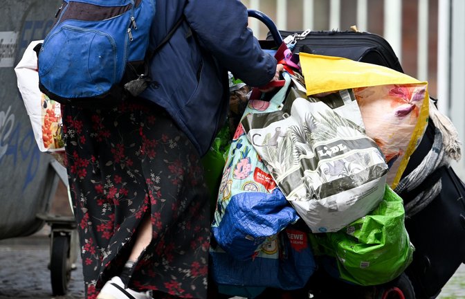 Knapp eine halbe Million Menschen sind von den Kommunen untergebracht, weil sie keine eigene Wohnung haben. (Symbolbild)<span class='image-autor'>Foto: Arne Dedert/dpa</span>