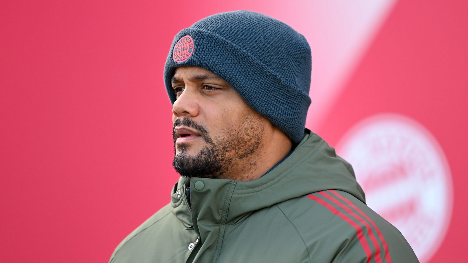 Vincent Kompany will gegen RB Leipzig in das Halbfinale des DFB-Pokals einziehen. Wie sieht seine Startaufstellung aus?Foto: picture alliance/dpa | Sven Hoppe