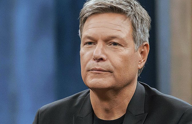 Der Grünen-Politiker Robert Habeck wird extrem oft   zur Zielscheibe.<span class='image-autor'>Foto: IMAGO/HMB-Media/IMAGO/Uwe Koch</span>
