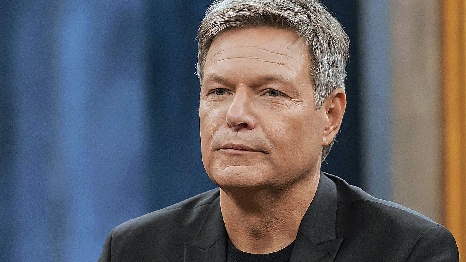 Der Grünen-Politiker Robert Habeck wird extrem oft zur Zielscheibe.Foto: IMAGO/HMB-Media/IMAGO/Uwe Koch Der Grünen-Politiker Robert Habeck wird extrem oft zur Zielscheibe.Foto: IMAGO/HMB-Media/IMAGO/Uwe Koch